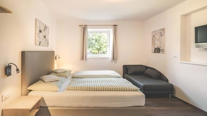 Smart Apartment 1
