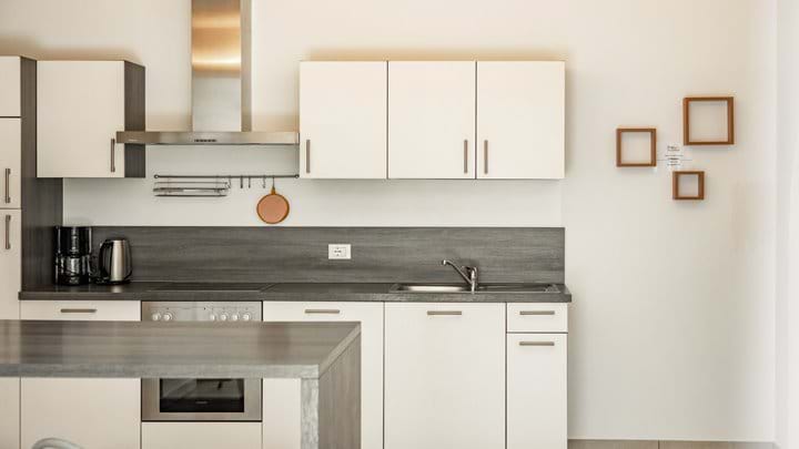 Deluxe Apartment 6